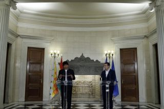 Αδελφέ Αλέξη Σύντροφε Εβο