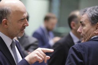 Μεσοβέζικη λύση για το 1 δισ. ευρώ