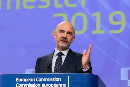 Αισιόδοξος τώρα ο Μοσκοβισί, μετά τις βολές από Κομισιόν