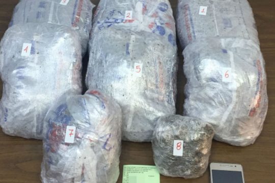 Τους έπιασαν με 7 κιλά χασίς στο λιμάνι της Μυτιλήνης