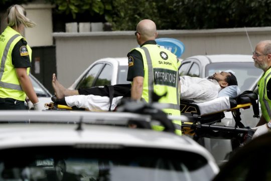 Διπλή ρατσιστική επίθεση στη Νέα Ζηλανδία, δεκάδες νεκροί