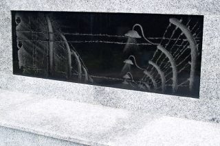 Ματωμένες μνήμες αυτογνωσίας