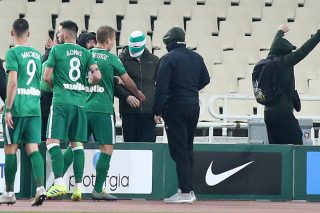 Κατάντησε… ξέφραγο αμπέλι