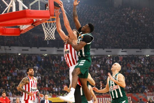 Εξώδικη γνωστοποίηση των ερυθρολεύκων σε ΕΟΚ/ΚΕΔ