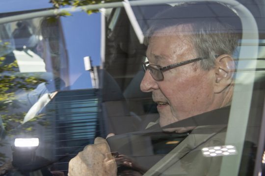 Κάθειρξη έξι ετών για το πρώην Νο 3 του Βατικανού