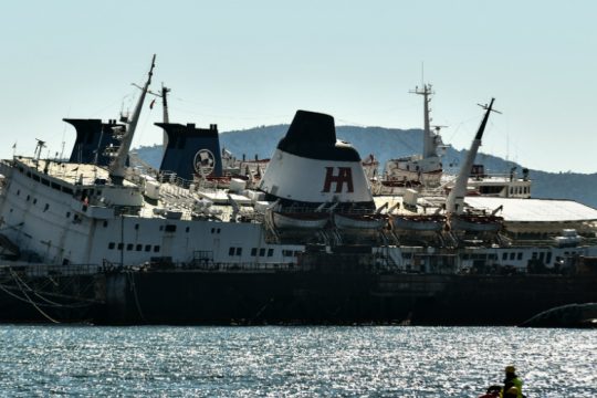 Αγώνας για το «ΠΗΝΕΛΟΠΗ Α» μετά την ξαφνική κλίση του