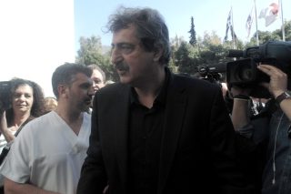 Πολάκης: Να επιστρέψει το Ντυνάν στο ΕΣΥ