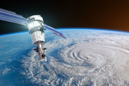 Οι ΗΠΑ κατηγορούν Ρωσία και Κίνα ότι απειλούν την ειρήνη στο διάστημα