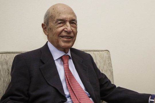 «Τέρμα στην αποτελμάτωση»;