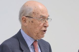 Κούνησε το δάχτυλο στην κυβέρνηση