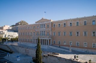 Το Σύνταγμα των πολλών και το Σύνταγμα των λίγων