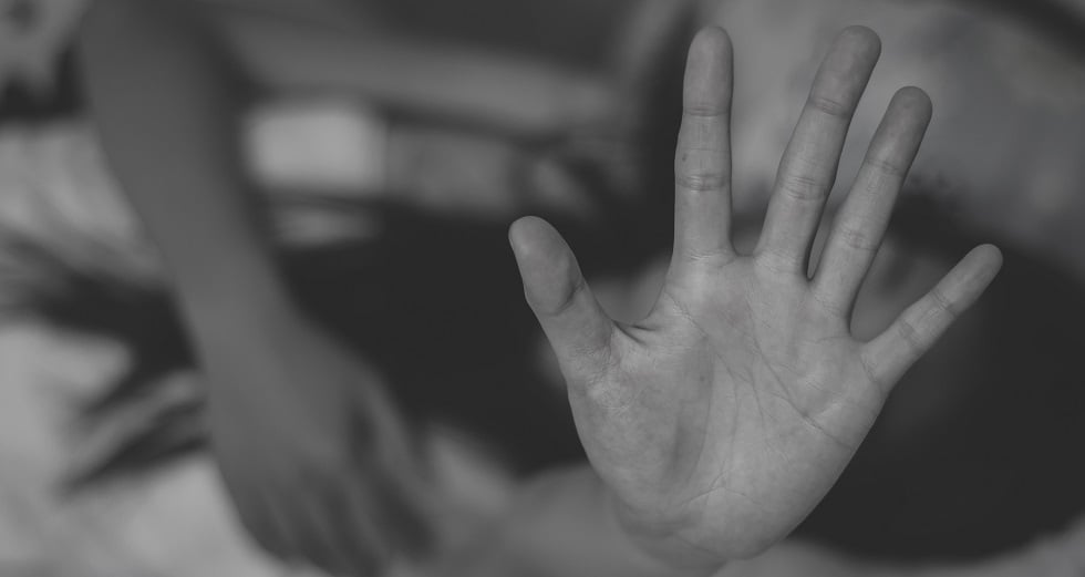 Παιδεραστία, trafficking και το ξέπλυμα της εξουσίας