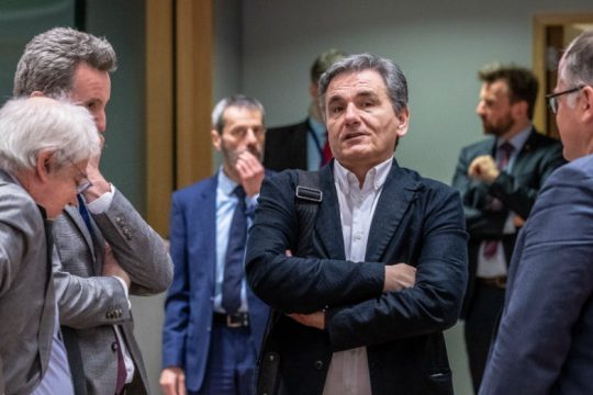 Eurogroup: Αναγνωρίζουν την πρόοδο, μεταθέτουν τη δόση