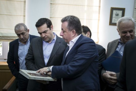 Επίθεση από τις ΝΟΔΕ της Κρήτης στον Αρναουτάκη