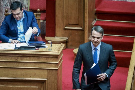 Βολές Τσίπρα-Μητσοτάκη με το βλέμμα στις εκλογές