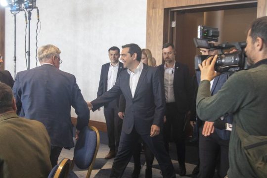 40 επιχειρηματίες αγνόησαν τους «μακεδονομάχους»