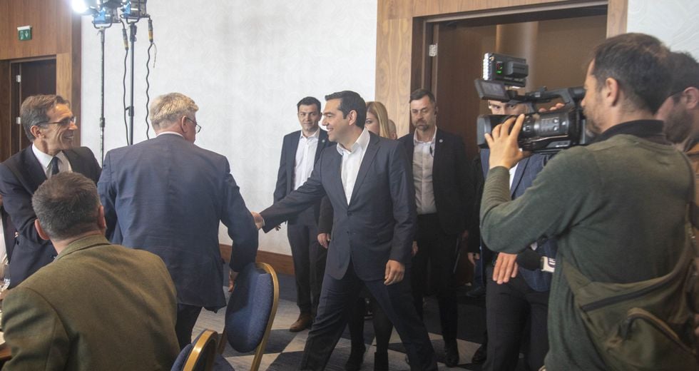 40 επιχειρηματίες αγνόησαν τους «μακεδονομάχους»