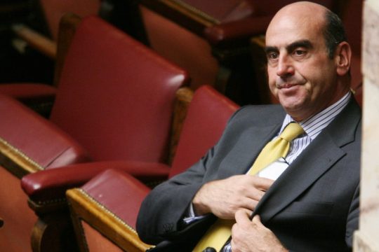 Ο Βουλγαράκης απέναντι στον Μπακογιάννη και επίσημα!