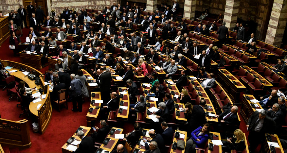Στη Βουλή η δικογραφία για το rebate των φαρμακευτικών εταιρειών