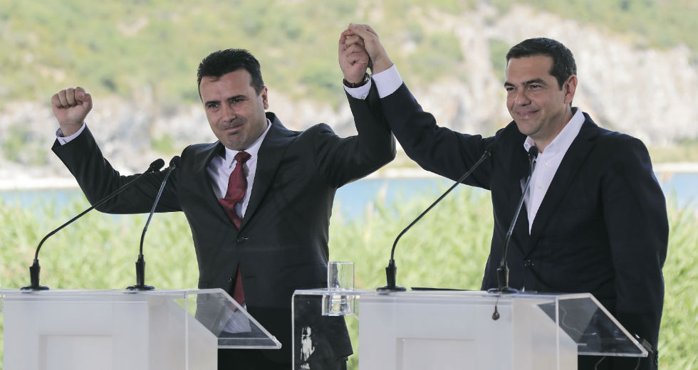 Στήριξη και από τους Ευρωσοσιαλιστές για το Νόμπελ σε Τσίπρα-Ζάεφ