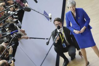 Το Brexit «κονταίνει» το Ηνωμένο Βασίλειο