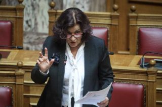 Δίνουν 11 εκατ. ευρώ με το ζόρι
