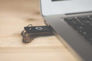 Αναζητώντας θέμα για χρονογράφημα