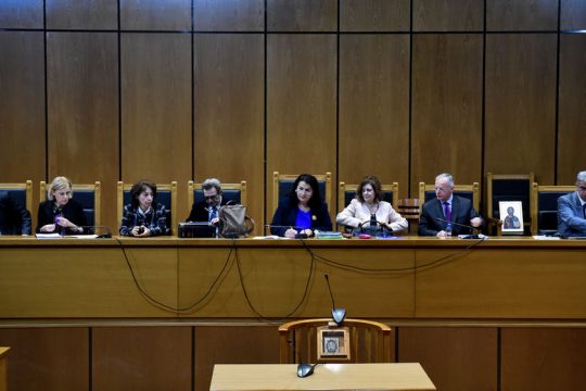Με μερική αμνησία οι 8 μάρτυρες υπεράσπισης