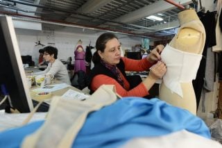 Πόσο επιβαρύνει τη φύση η βιομηχανία της μόδας