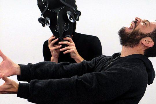 «Κινείται» σε πολλές διαστάσεις