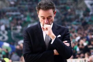 Προπονητής και ανανέωση