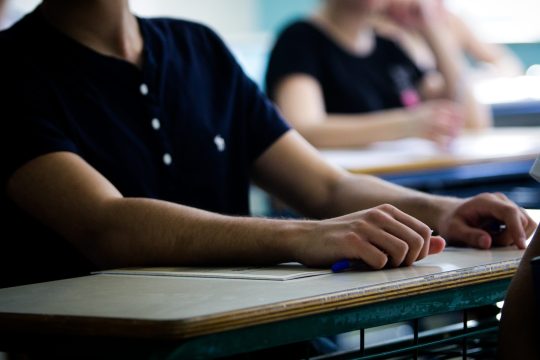 Θέματα προσομοίωσης: Λατινικά