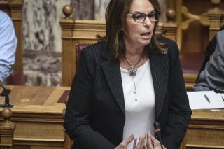 «Παρελθόν οι εικόνες με τις ξαπλώστρες και τις ομπρέλες που φτάνουν ώς το κύμα»