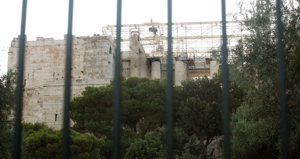 Πόλεμος ανακοινώσεων αρχαιοφυλάκων-υπουργείου