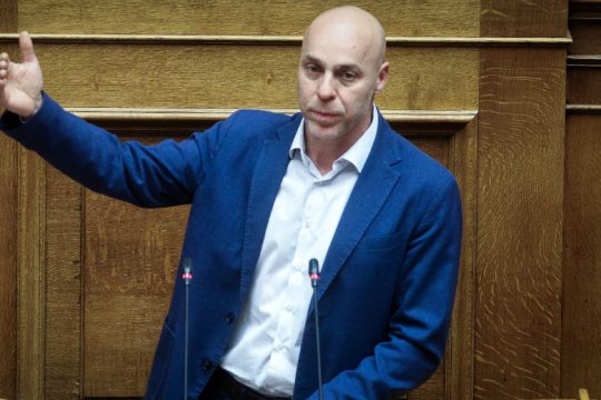 Παραιτήθηκε από βουλευτής ο Γ. Αμυράς λόγω ευρωψηφοδελτίου