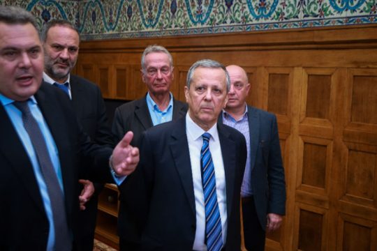 Οι ΑΝ.ΕΛΛ. ζητούν βιογραφικά για να συμπληρώσουν το ευρωψηφοδέλτιο