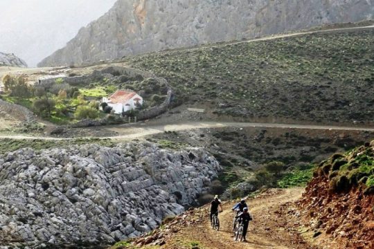 Στοχεύουν στην αξιοποίηση των μονοπατιών των Αστερουσίων