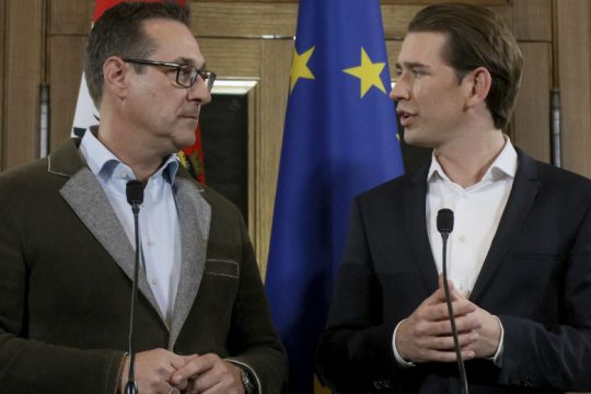 Αυστρία: Παραιτήθηκε μετά το σάλο για το ρατσιστικό ποίημα
