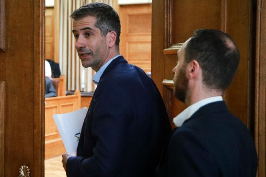 O Κ. Μπακογιάννης διαψεύδει μάρτυρα υπεράσπισης της Χρυσής Αυγής