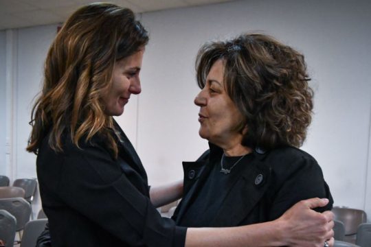 Μπέττυ Μπαζιάνα στην «Εφ.Συν.»: Συγκινούμαι από τη δύναμη της Μάγδας Φύσσα