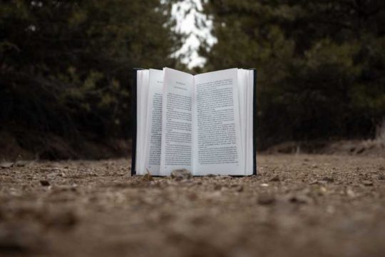 Πασχαλινές βιβλιοπροτάσεις για καλή πνευματική ανά(σ)ταση