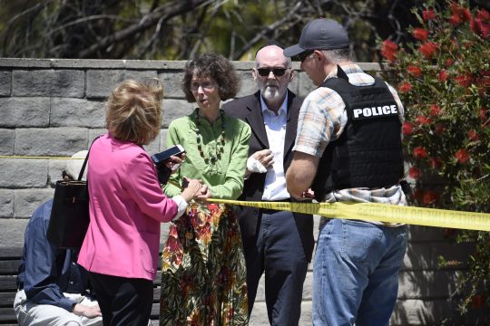Μία γυναίκα νεκρή και τρεις τραυματίες από πυροβολισμούς στη Νότια Καλιφόρνια