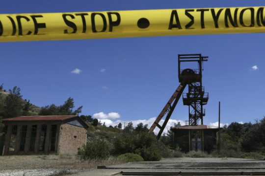 Τρίτος φόνος και νέο ένταλμα σύλληψης για τον κατά συρροή δολοφόνο στην Κύπρο