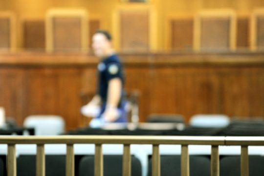 Δίκη Πάσσαρη: Τα ελάχιστα μέτρα ασφαλείας οδήγησαν στη διπλή δολοφονία