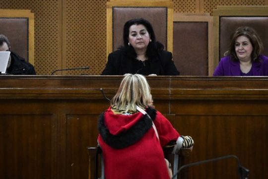 Σφοδρή αντιπαράθεση 4 χρόνια από την έναρξη της δίκης της Χ.Α.