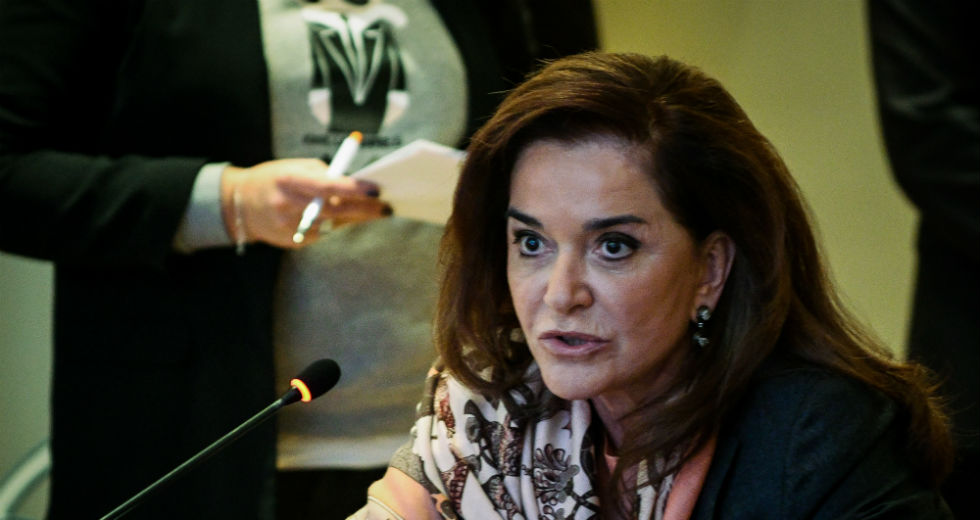 «Η Ελλάδα τελευταία σε επενδύσεις στην Ε.Ε.»