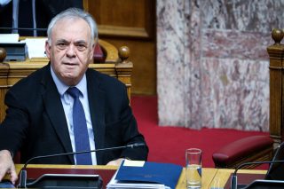 Ασφαλιστική δικλίδα τα αποθέματα ρευστότητας