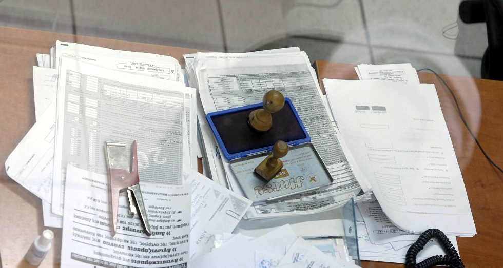 120 «ράμπο» για τις οφειλές
