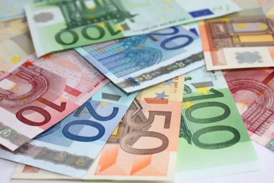 Bruegel: Τα καλά νέα για την πορεία της ελληνικής οικονομίας