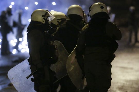 Νύχτα επεισοδίων στα Εξάρχεια